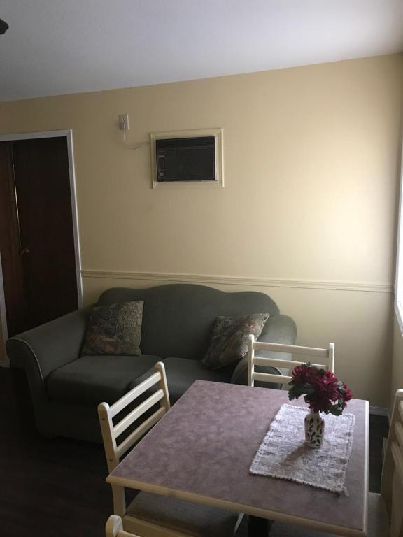 Sunset Motel room 1
